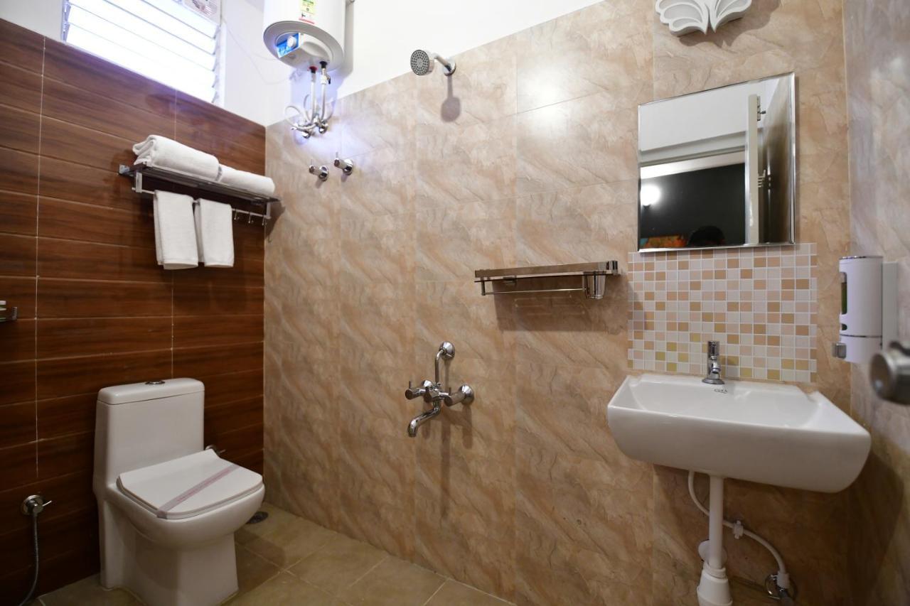 Xcel Luxury Hotel Apartments-Home Living Redefined ไมซอร์ ภายนอก รูปภาพ