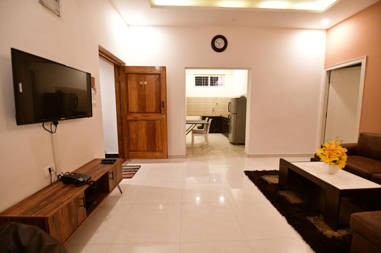 Xcel Luxury Hotel Apartments-Home Living Redefined ไมซอร์ ภายนอก รูปภาพ